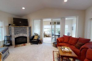 Seaside Paradise Vacation Rental Home in Gold Beach - Pacific Vacations